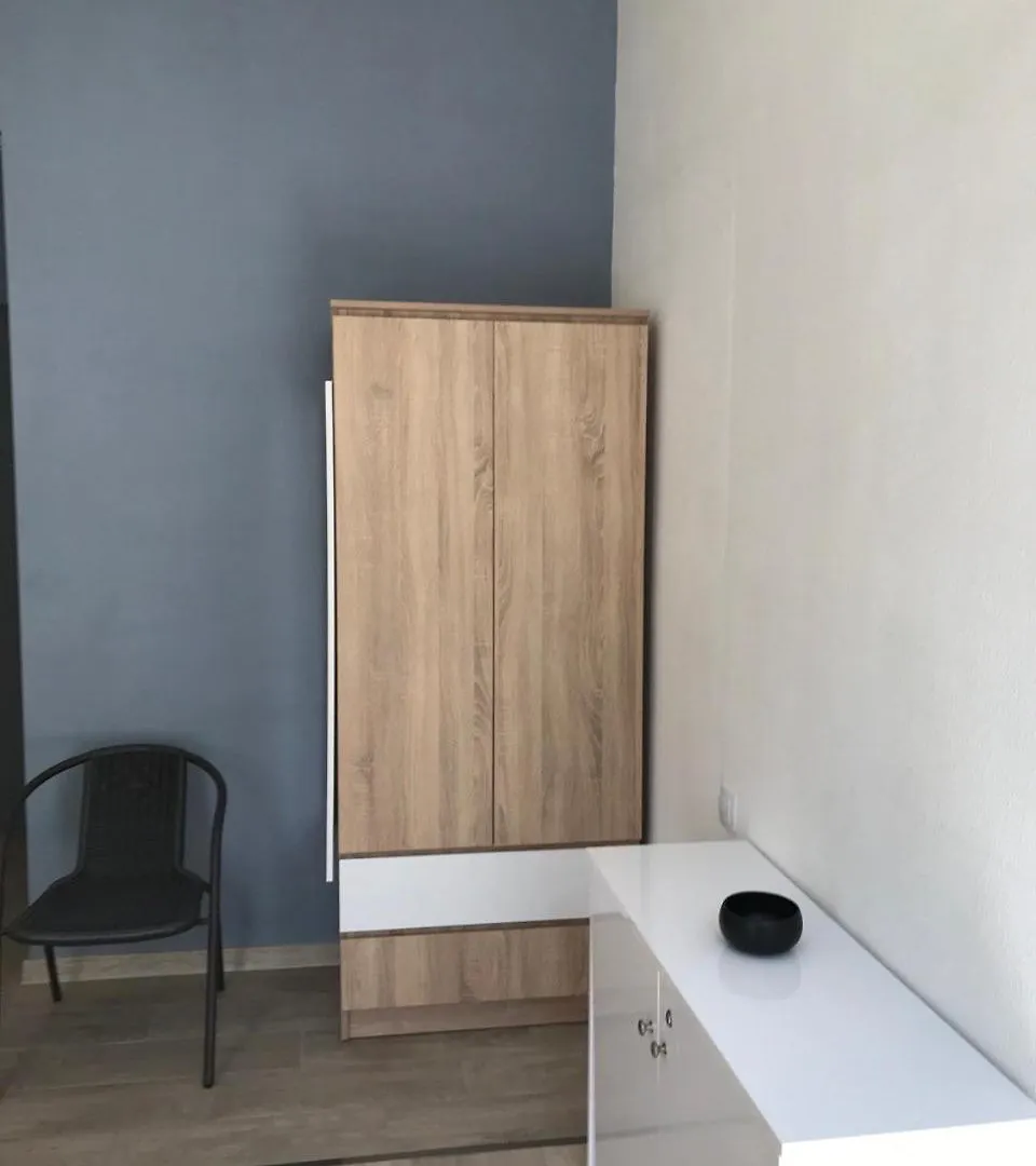 Studio 3 Tbilisi 0*,